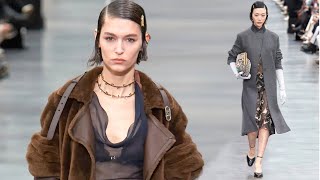 Fendi Мода в Милане Осень 2022 Зима 2023 / Одежда, сумки и аксессуары