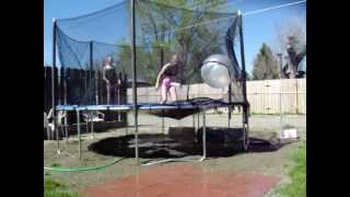 AHHH trampoline fun with ma bestest buddyyyy :)