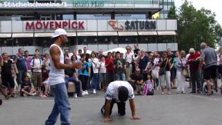 Street Show in Berlin vor Gedächtniskirche am 25.06.2010 (bTown Family)