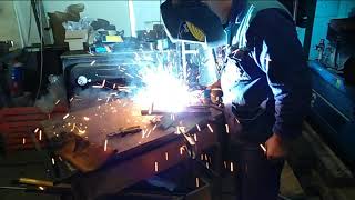 Тест полуавтомата Foxweld 250 COMPACT (220V) на максимальный ток
