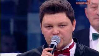 Заурбек Байсангуров vs. Ричард Гутьеррес. Выход на ринг