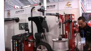 Máy ra vào lốp Hunter Auto 34 Tire Changer nhập khẩu bởi T&S Car Tek