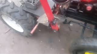 Подъемный механизм самодельного отвала.