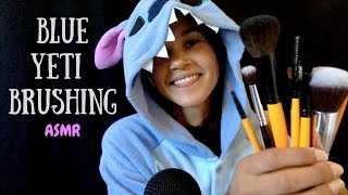 ASMR Mic Brushing With & Without Pop Filter ~ Brushing, Tapping, Crinkling [No Talking]