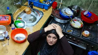 روتين الأم اللي المطبخ كله فوق دماغها  ولادها كمان عايزين كب كيك