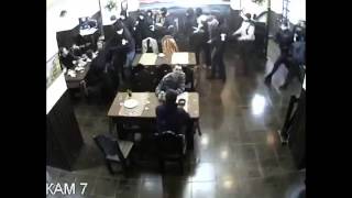 Ему все равно ваще