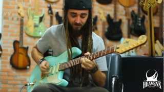 Victor Pradella (Vitinho) testando uma Heaven's Ultimatecaster Relic Series