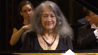 2019 | Martha Argerich plays Beethoven Piano Concerto No. 1 + Bach Gavotte / Scarlatti K141 (encore)