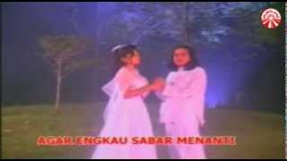 Nada Soraya & Nadi Baraka - Malam Terakhir [Official Music Video]