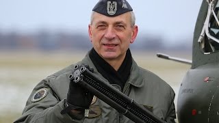 Lot pożegnalny gen.bryg.pil. Dariusza Wrońskiego 26-01-2015 4k