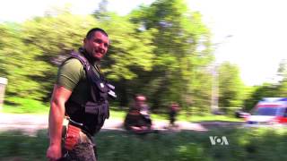 Ukraine Government, Pro-Russian Militants Battle for Donetsk Airport