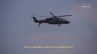 Bangaluru Air Show | Aero India 2017 | Military Choppers & Fighters Perform Aerobatics