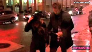 Pre-Split Ryan Reynolds and Scarlett Johansson: Walking in the Rain
