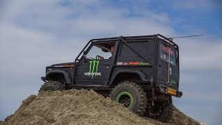 Suzuki Samurai 'Monster' Boggers - Patrol axles - lockers - exo cage