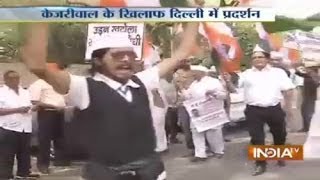 Aam Aadmi Sena holds protest in Delhi against Arvind Kejriwal