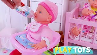 Play Baby Doll Feeding Toys in Pink Bedroom! ?