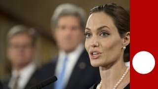 Cancer scare causes Angelina Jolie to have double mastectomy