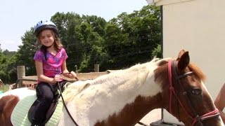 First Horseback Riding Lesson! | Crazy8Family