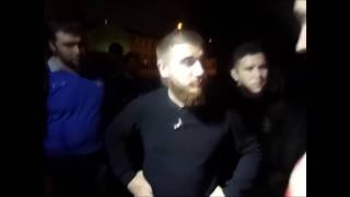 Лев против Михаил Лазутин обосался перед мужиками.