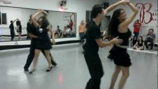 Apresentação do Grupo Pé Descalço Contagem - Bueno Bailar