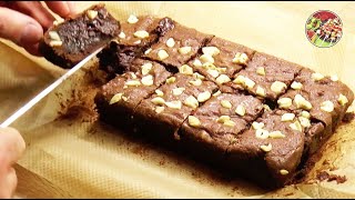 Брауни. Шоколодная бомба! Реально просто! Очень вкусно! Относительно недорого.