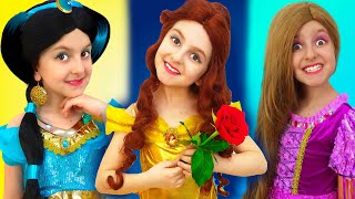 Disney Princesses Costumes & Kids Makeup from Super Elsa , Pretend Play with Real Princess Dresses