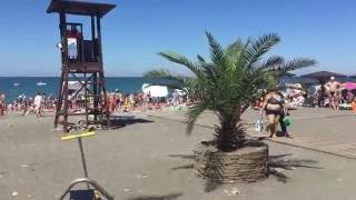 Пляж Ривьера в Сочи наполняется отдыхающими. Обзор 13.07.2016. Пляжи Турции против России.