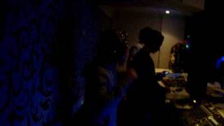 Dj Alpha @ Carnaval 2010 na Discoteca DNA com Rita Pereira - Video 1