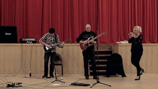 Nevel City и Елена Пехурова  -  Запущенный сад (группа  Машина Времени)