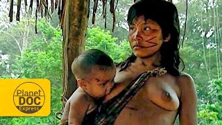 Living in the jungle. Sanema Tribe