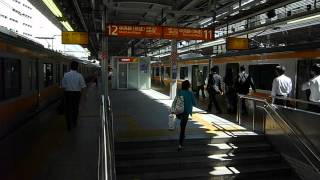 朝の新宿駅１１・１２番線乗降風景・交互発着・発車メロディ