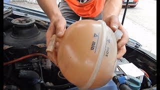 VW GOLF 3 KÜHLMITTELAUSGLEICHSBEHÄLTER WECHSELN TUTORIAL