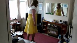 Crossdresser dancing Watch Your Back