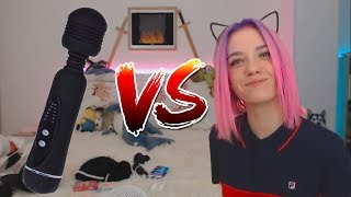 Игра с вибратором в прямом эфире/ Довела утку до сквирта.