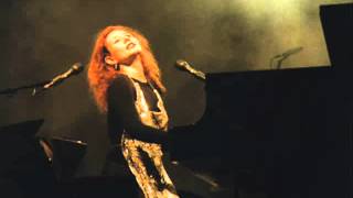 Tori Amos iieee + Band On The Run - Amazing Live Version - Lowell 1998 - HQ