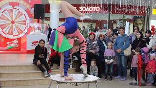 Цирк Анапы. Номер "Каучук". невероятная гибкость, пластика и красота. Contortion