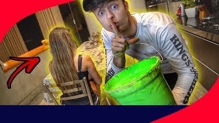 JOGUEI SLIME NA MINHA NAMORADA E ELA TERMINOU COMIGO? (SLIME PRANK)