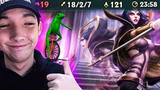 JOGAR DE LE BLANC É IGUAL ANDAR DE BICICLETA - LEAGUE OF LEGENDS