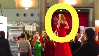 CMT Messe Stuttgart : Die größte Frau der Welt ! The tallest woman on earth !