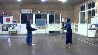 岩尾円明流剣道 - 岩尾先生による稽古風景。宮崎小戸神社養心館。