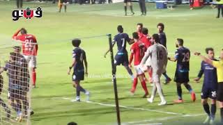 بوابة فيتو | اشتباكات بالأيدي بين لاعبي بيراميدز والأهلي ببتروسبورت
