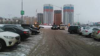 Массовая эвакуация автомобилей парковки гипермаркета "ГЛОБУС" г. Рязань