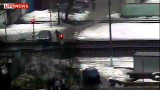 АВАРИИ ПОЦЕЛУЙ Audi    ACCIDENT KISS Audi    ДТП! Авария! Видеорегистратор