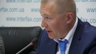 Янукович не менял гражданства, но боится ехать в Украину - адвокат