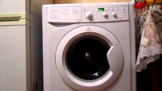 Стиральная машина INDESIT IWSD 5085 видео 2