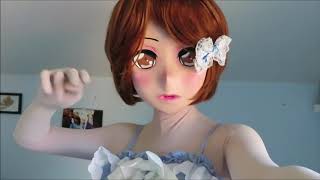 [Kigurumi] Adrianna tries to figure out the digital camera