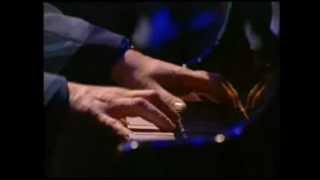 As Boas Músicas de Nossa Geração - Elton John - Don't Let The Sun Go Down On Me ( traduzida )