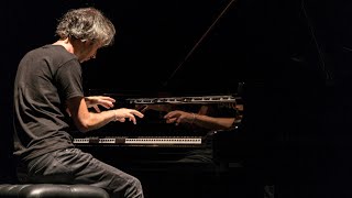 James Rhodes hipnotiza con su piano al Teatro Real