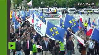 Paris : défilé en hommage à Jeanne d’Arc