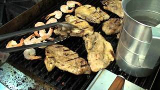 MC VIET THAO- Golden Harvest Restaurant Footage in Orlando, Florida